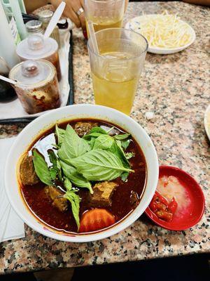 Huong Que Deli and Cafe