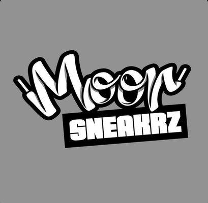 Moor Sneakrz