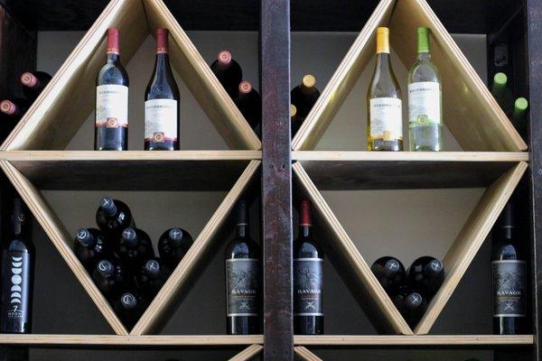 Alcove Wine & Liquor