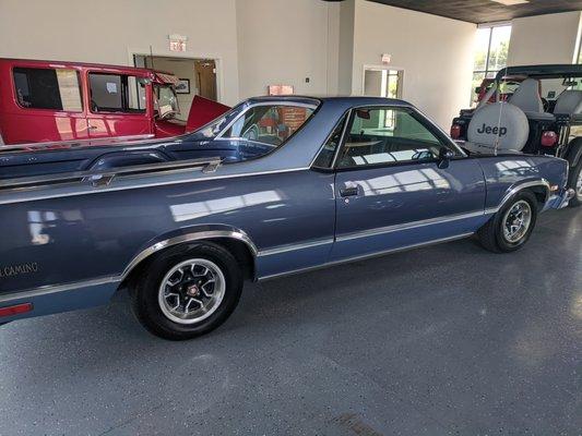 1st Class Mobile Automotive Detailing