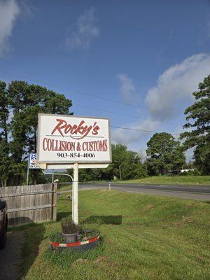 Rocky's Collision & Customs