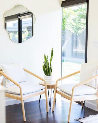 Our medspa clinic offers a calming and modern environment designed for relaxation and rejuvenation. From our cozy waiting areas with sleek f