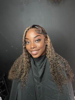 Chic Pink Beauty Bar