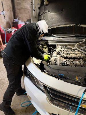 El Bostel Auto Part's Tires & Brake Repair