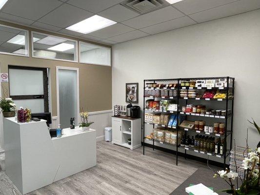 Flavoreat Prime Goods, from many places of the World.