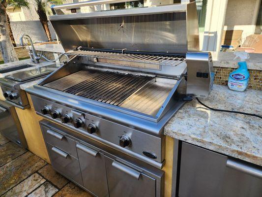 Amazing work by Orange Coast Grill cleaning services.