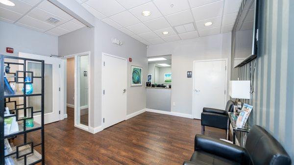 Dr. Anamevys Alonso and her team are committed to serving and providing the best experience with passion and expertise.