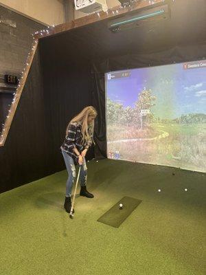 Birdie Juice Indoor Golf Company