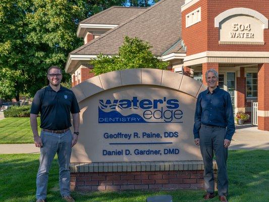 Dr. Daniel Gardner (left) and Dr. Geoffrey Paine (right)