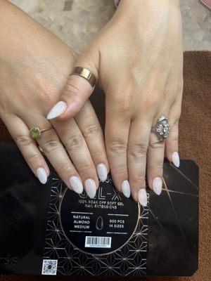 M Nail Bar
