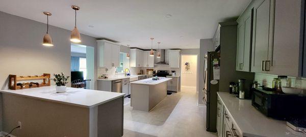 HDH Kitchens & Baths