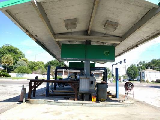 Reese's Bp Station