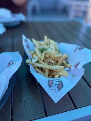 Garlic Fries - Regular