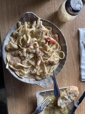 Nucci's Pasta House