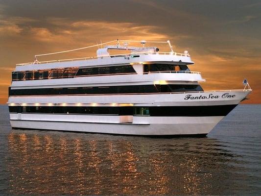 FantaSea One is the largest luxurious yacht in Marina del Rey for special events - 300 guests. fantaseayachts.com