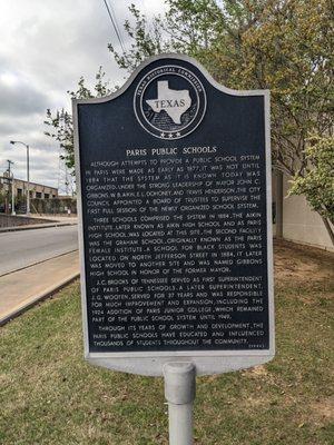 Paris Public Schools Historical Marker