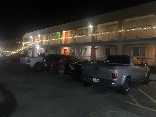 Cactus Inn & Suites