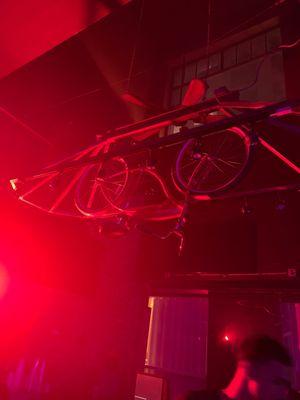 Front bar