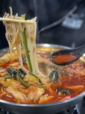 2lbs of items, mala soup base-spice level 4