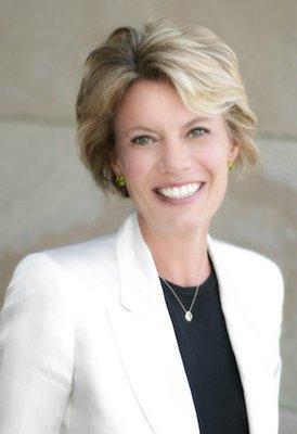 Kelly Jones Scottsdale Luxury Real Estate Agent