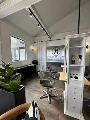 Paul Albert Salon