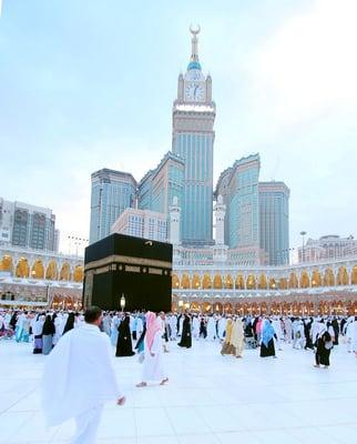 Specializing in Umrah and Hajj Packages.
3 star to 5 Stars Hotels Available.