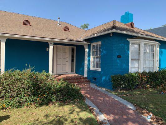 New paint. The office looks great!