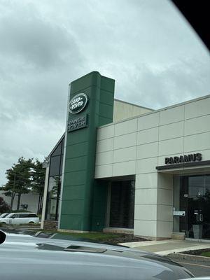 Land Rover Paramus