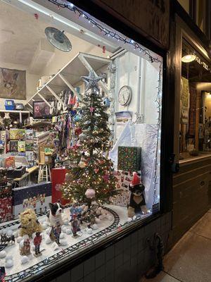 Critter Fritters Pet Food & Supplies