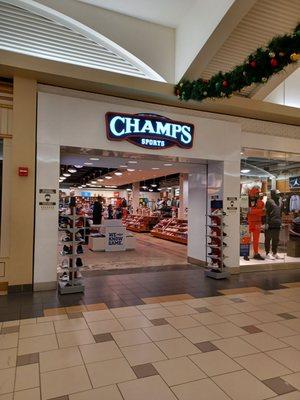 Champs Sports