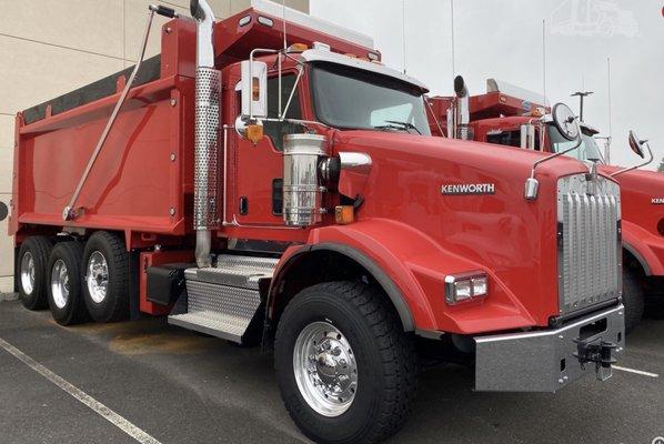 Reid’s Dump Trucking