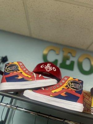 Cash'n Everything Out Radio