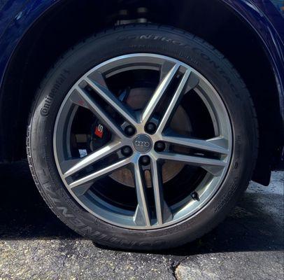 Squeaky Clean Auto Details