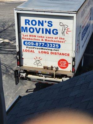Ron's Moving