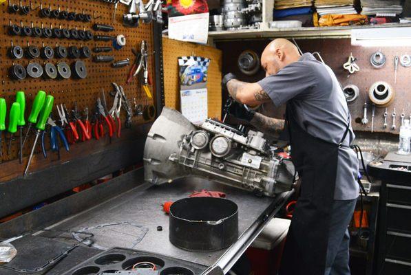 Leon's Transmission Services