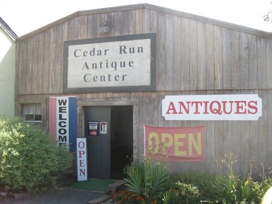 Cedar Run Antique Center