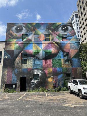 Still beautiful.. picture not as vivid as in the picture on the internet but still stunning.