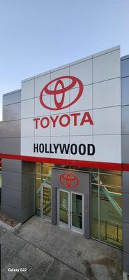 Toyota of Hollywood