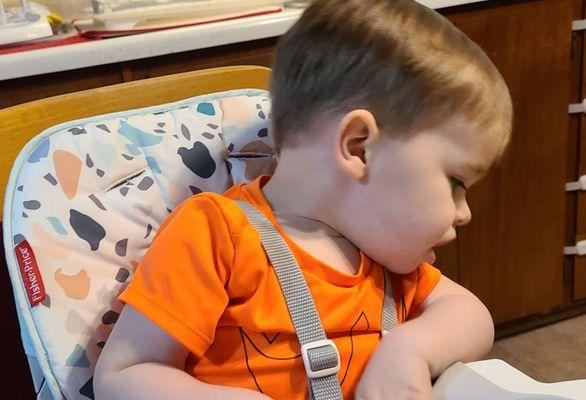 Got his hair cut shorter this time than the 1st cut. But he does better shockingly with the electric clippers than with the scissor