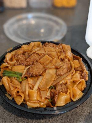 Beef chow fun $9.45