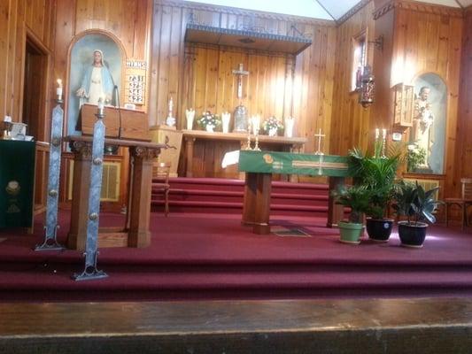 Beautiful church with a caring pastor, Fr Joe. If in the area, stop by for mass at 11AM