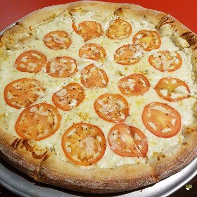 Garlic tomato pizza