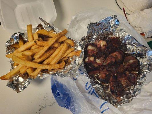Small order of ribtips + fries.