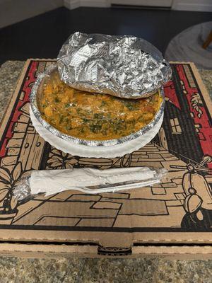 Pasta and medium pizza. Pasta came with garlic knots