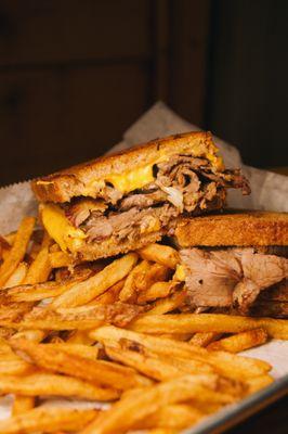 Suspenders Restaurant & Pub