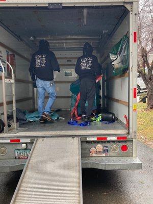 Unloaded truck in rain in less than an hr!!