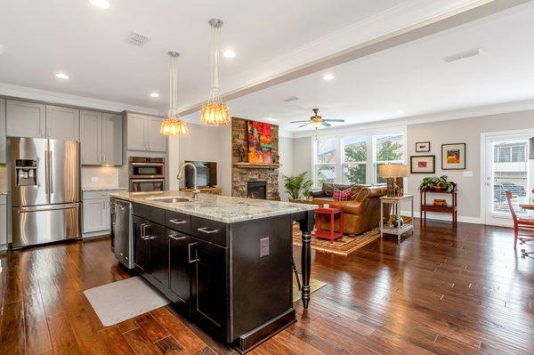 Maria Licata-RE/MAX Around Atlanta Realty