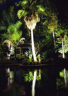 Reed's Swimming Pools & Service