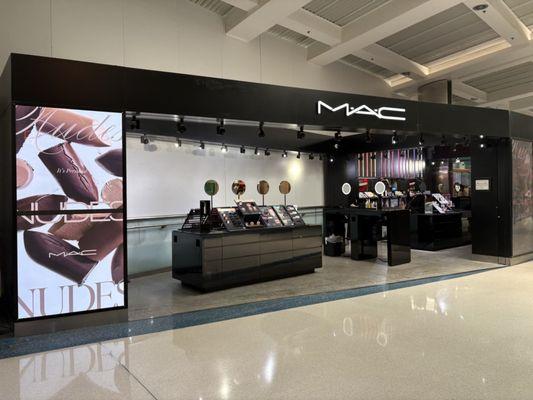 MAC Cosmetics