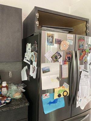 Refrigerator not boxed in